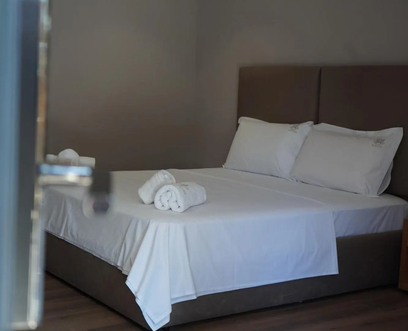Hotel Platinium Dhërmi 阿尔巴尼亚